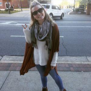 Meet your Posher, Rebekah